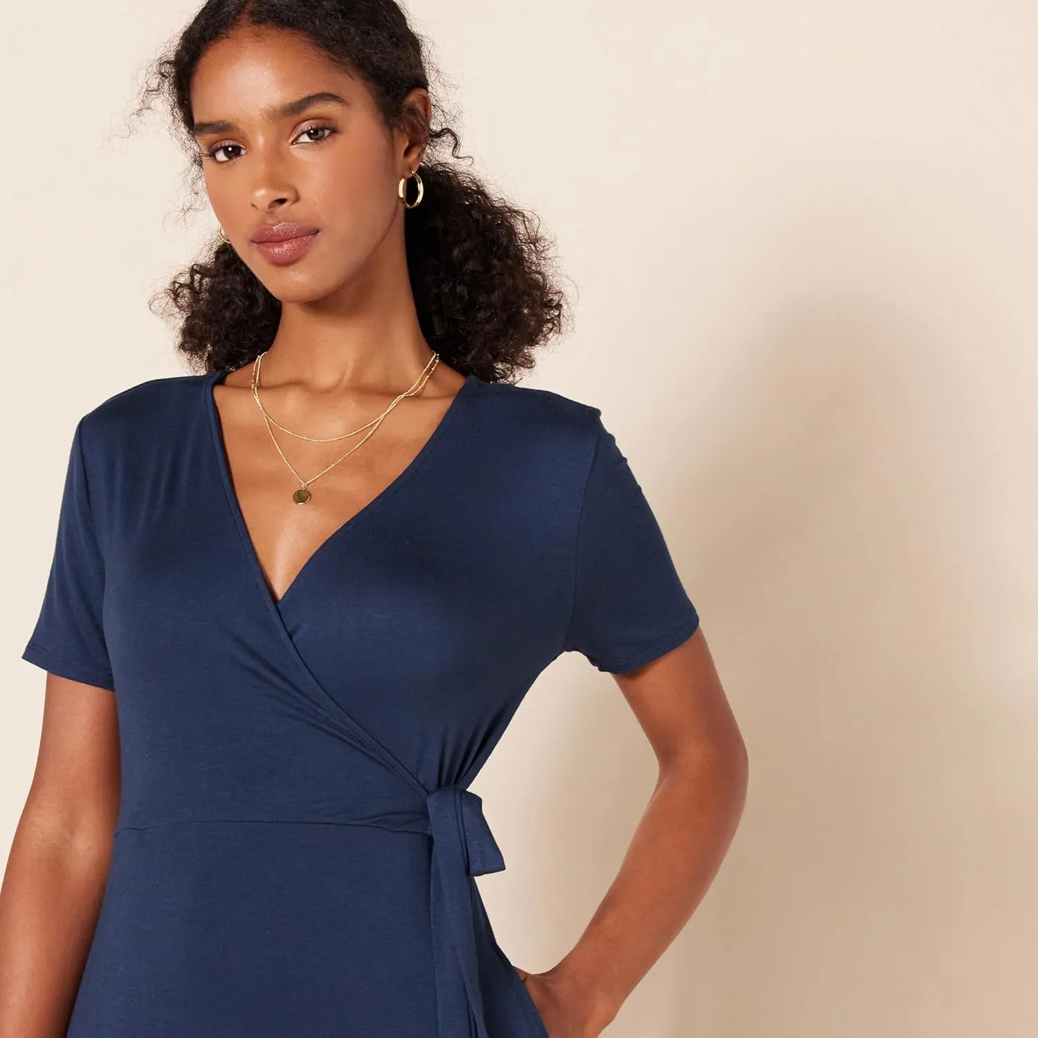 Amazon Essentials Women's Short Sleeve Faux-Wrap Dress