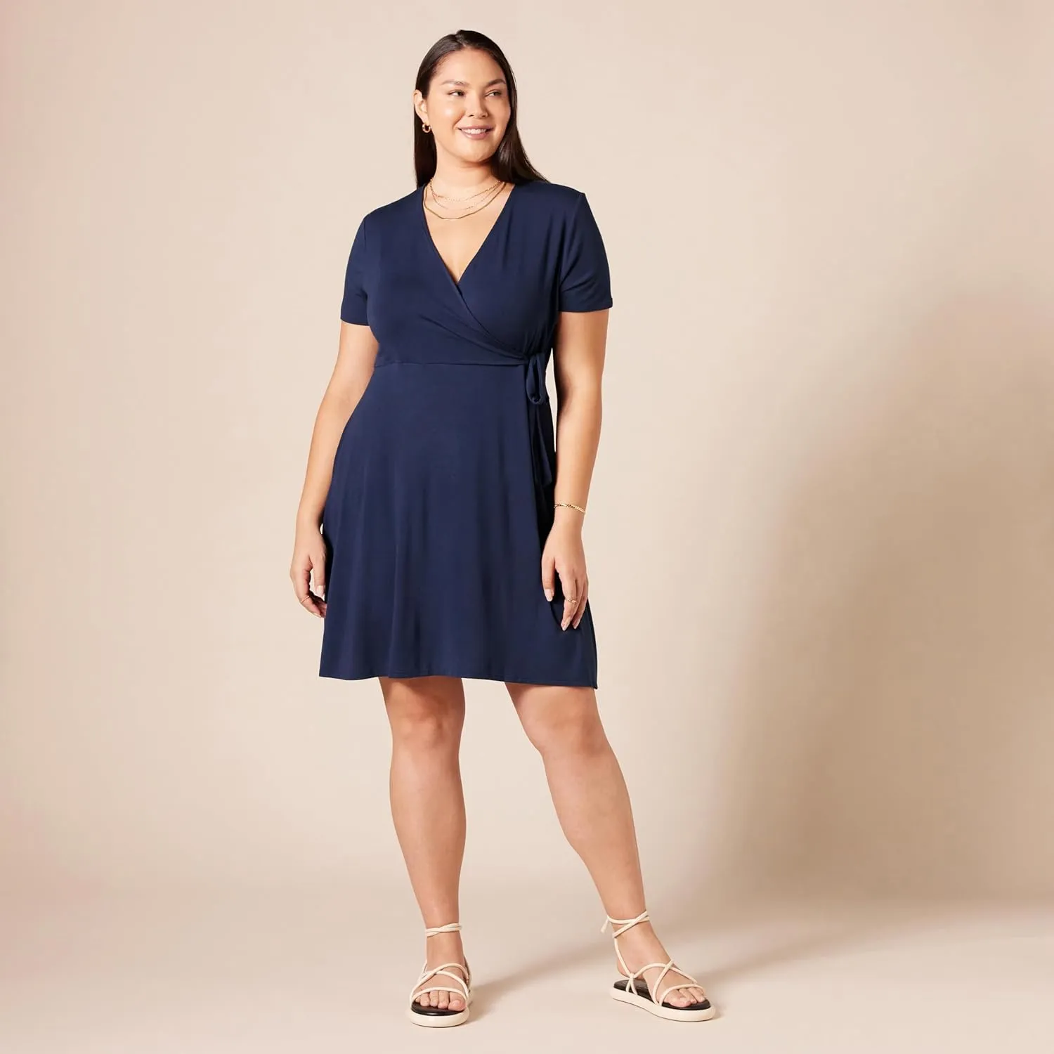 Amazon Essentials Women's Short Sleeve Faux-Wrap Dress