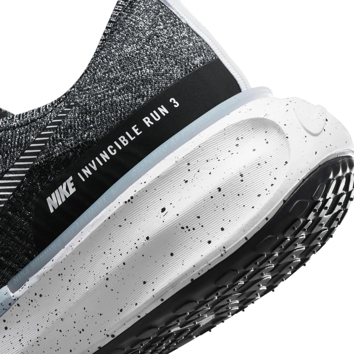 Nike Men's ZoomX Invincible Run Flyknit 3 Sneakers