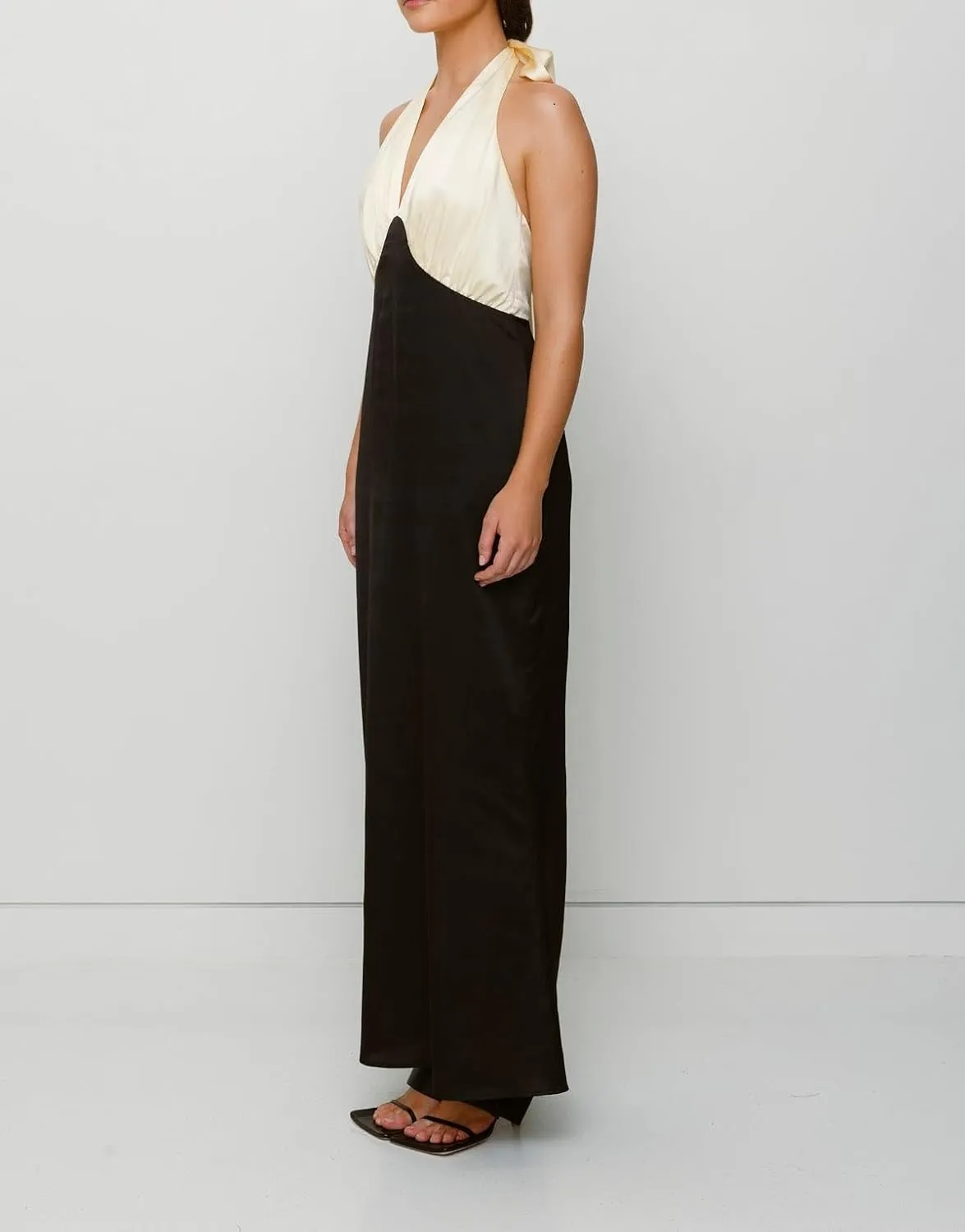 Women Halter Satin Maxi Dress Backless Sleeveless V Neck Tie Cocktail Dress Elegant Silk Wedding Guest Dresses