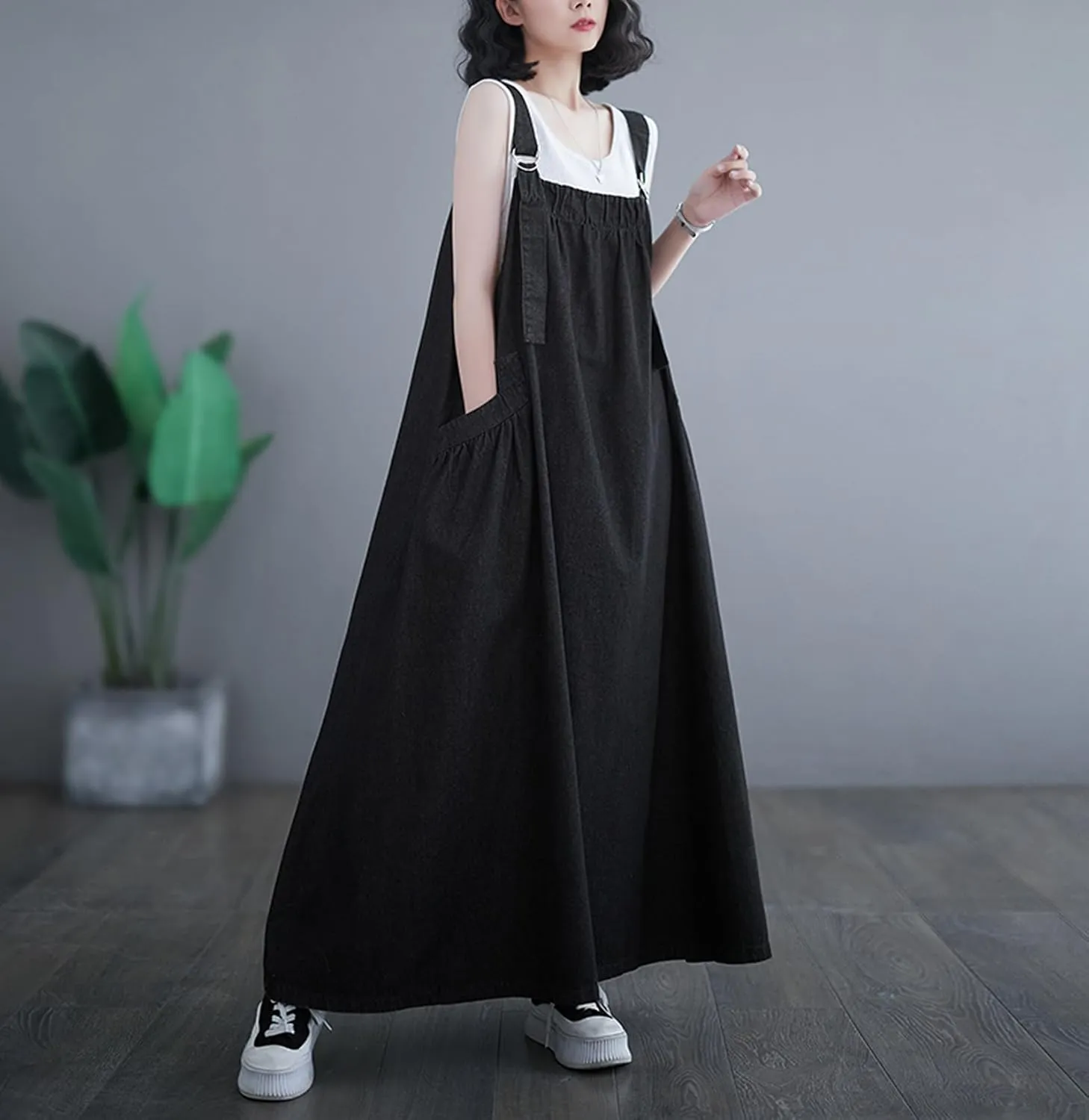 Women's Casual Loose Denim Dress Sleeveless Adjustable Straps Denim Jumper Dress with Pockets