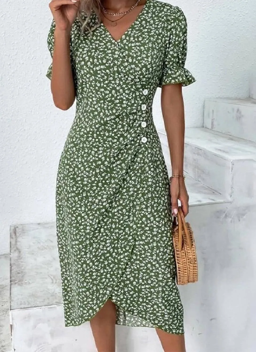 Women's Fit Ditsy Floral Print Short Sleeve V-Neck Green Front Button Midi Dress 2025 Spring Summer Casual Stylish Dress