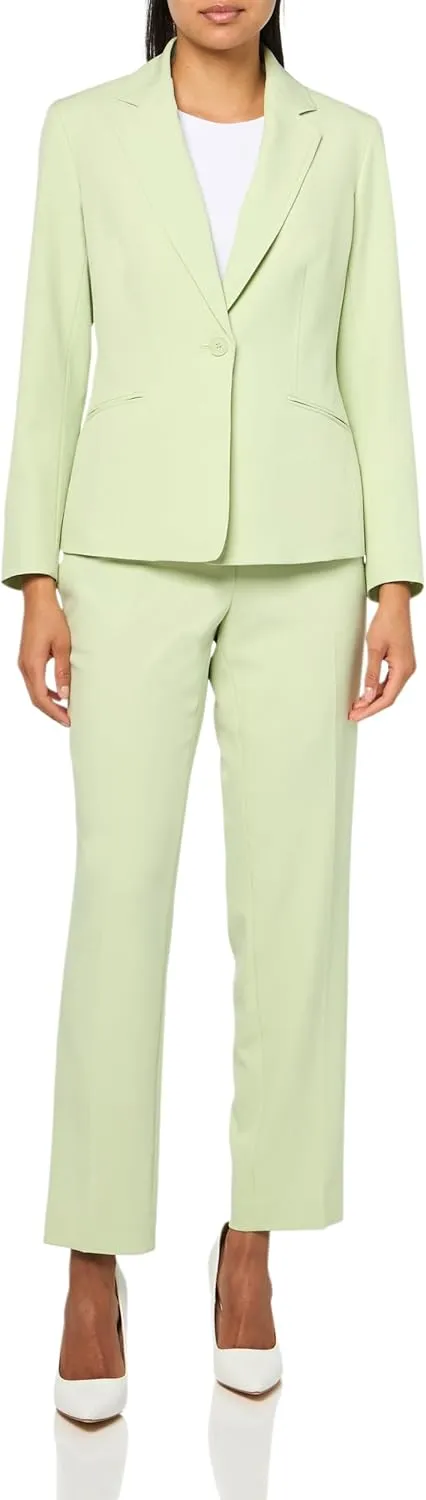 Women's Jacket/Pant Suit