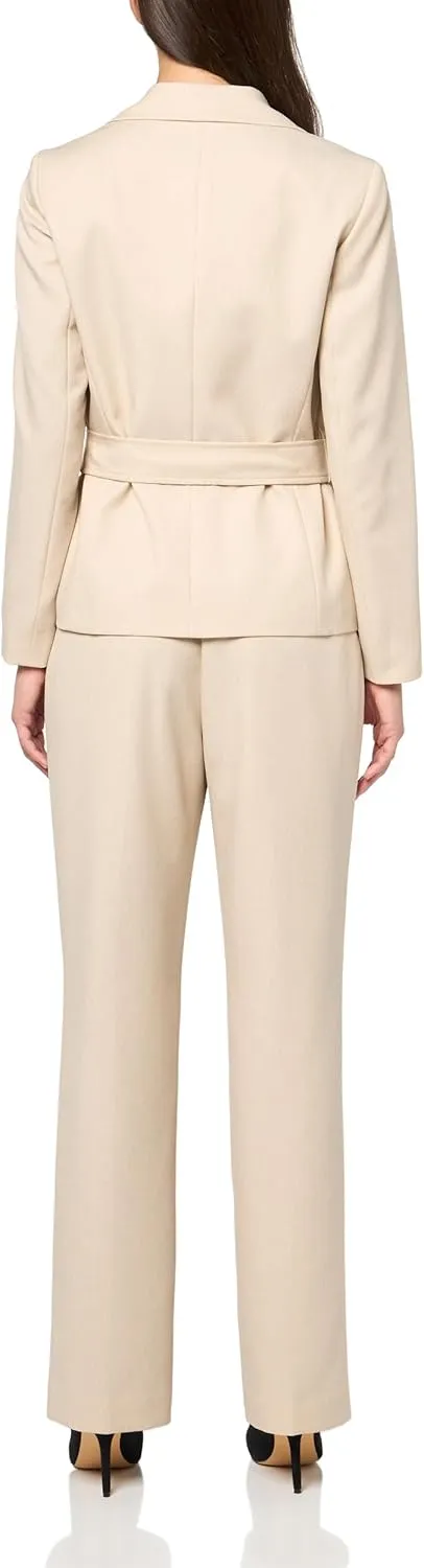 Women's Jacket/Pant Suit